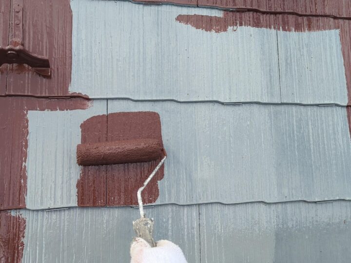 屋根　中塗り状況　　